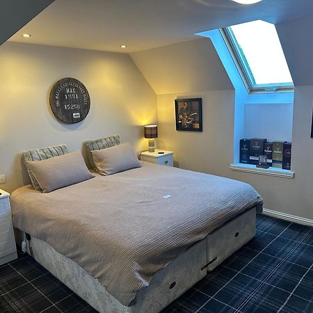 The Gables Whisky B&B Дафтаун Экстерьер фото