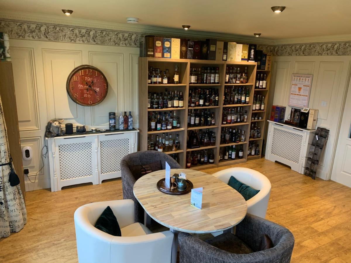 The Gables Whisky B&B Дафтаун Экстерьер фото