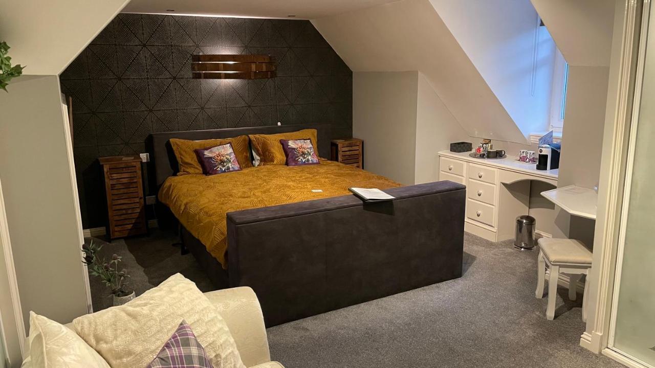 The Gables Whisky B&B Дафтаун Экстерьер фото